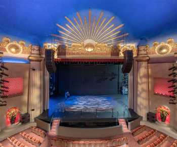 Alex Theatre, Glendale, Los Angeles: Greater Metropolitan Area: Auditorium center panorama from Balcony