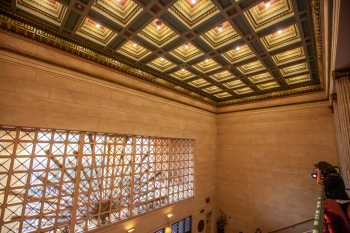Alex Theatre, Glendale, Los Angeles: Greater Metropolitan Area: Entrance Lobby ceiling