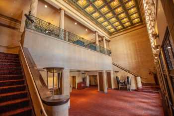 Alex Theatre, Glendale, Los Angeles: Greater Metropolitan Area: Entrance Lobby