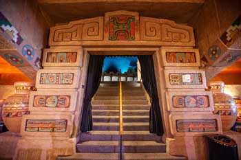 Aztec Theatre, San Antonio, Texas: Steps To Auditorium