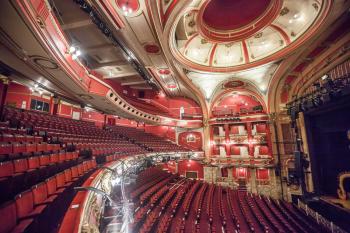 Bristol Hippodrome, United Kingdom: outside London: Auditorium from Grand Circle right