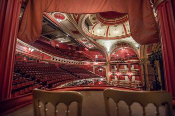 Bristol Hippodrome, United Kingdom: outside London: Upper Box interior