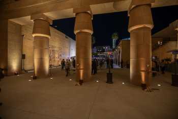 Egyptian Theatre, Hollywood, Los Angeles: Hollywood: Forecourt from Entrance Portico