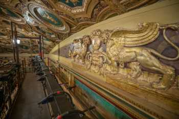 Hanna Theatre, Cleveland, American Midwest (outside Chicago): Proscenium closeup from advance lighting rig