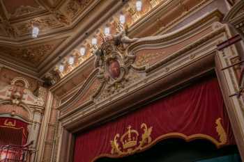 King’s Theatre, Glasgow, United Kingdom: outside London: Proscenium Closeup from House Right