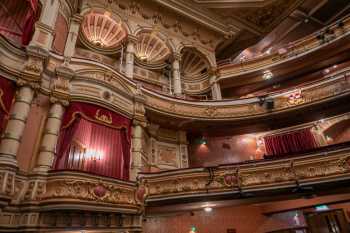 King’s Theatre, Glasgow, United Kingdom: outside London: House Right, from Stalls