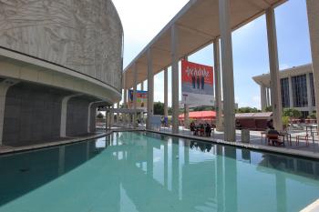 Los Angeles Music Center, Los Angeles: Downtown: Taper and Reflecting Pool with Plaza