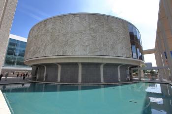 Los Angeles Music Center, Los Angeles: Downtown: Taper and Reflecting Pool