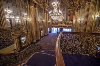Los Angeles Theatre, Los Angeles: Downtown: Lobby from Mezzanine stairs side
