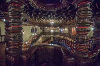 Majestic Theatre, San Antonio, Texas: Inner Lobby From Mezzanine