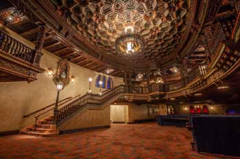 Majestic Theatre, San Antonio, Texas: Lobby From House Right