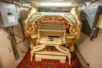 Orpheum Theatre, Phoenix, American Southwest: Organ Console in storage space under Stage