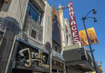 Pantages Theatre, Hollywood, Los Angeles: Hollywood: Façade Closeup