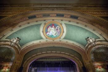 Paramount Theatre, Austin, Texas: Proscenium sounding board