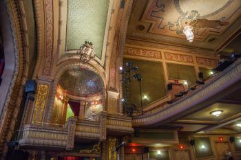 Paramount Theatre, Austin, Texas: House Right side