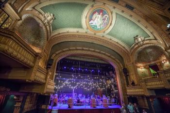 Paramount Theatre, Austin, Texas: Stage from House Left
