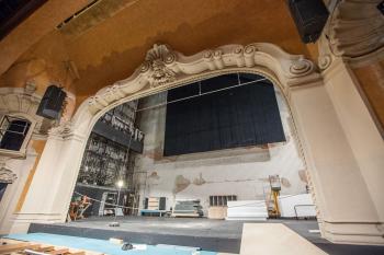 Pasadena Playhouse, Los Angeles: Greater Metropolitan Area: Stage from House Right