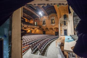 Pasadena Playhouse, Los Angeles: Greater Metropolitan Area: Auditorium from Sidestage