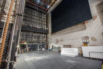 Pasadena Playhouse, Los Angeles: Greater Metropolitan Area: Stage from Downstage Left