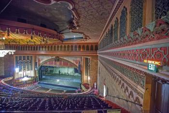 Shrine Auditorium, University Park, Los Angeles: Greater Metropolitan Area: Auditorium from Upper Balcony Right wall