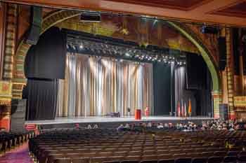 Shrine Auditorium, University Park, Los Angeles: Greater Metropolitan Area: Stage Presentation