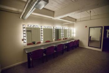 Stateside at the Paramount, Austin, Texas: Dressing Room