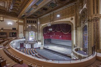 State Theatre, Los Angeles, Los Angeles: Downtown: Auditorium from Balcony front right