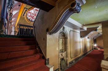 Tower Theatre, Los Angeles, Los Angeles: Downtown: Balcony entrance from upper level of Lobby