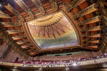 The Wiltern, Koreatown, Los Angeles: Greater Metropolitan Area: Auditorium Ceiling